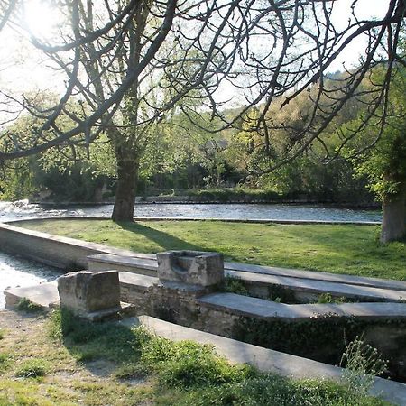 Au Bonheur De Lili Lägenhet Fontaine-de-Vaucluse Exteriör bild